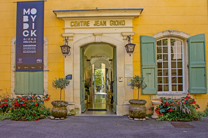 Ein Kulturzentrum und Museum für den größten Sohn der Stadt: Der Schriftsteller Jean Gionot (1895 - 1970) blieb seinem Geburtsort bis zu seinem Tode treu.