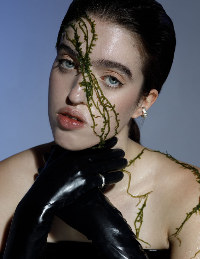 Makeup mit Algen für Beauty Editorial Fotoshooting in Düsseldorf