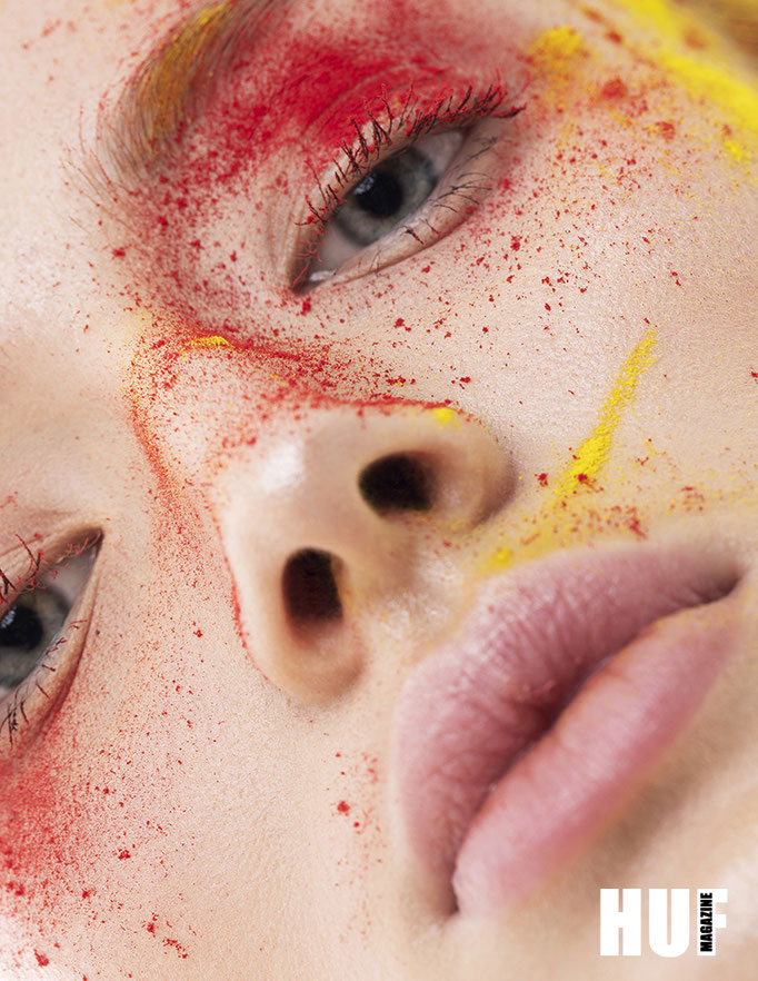 Nahaufnahme von buntem Makeup