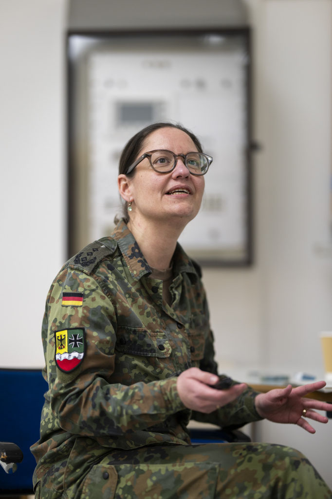 meetbw das Netzwerk der Frauen der Bundeswehr für die Frauen der Bundeswehr fotografiert demipress