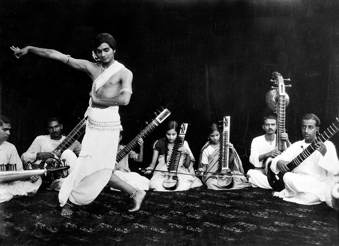 Uday performing with his troupe