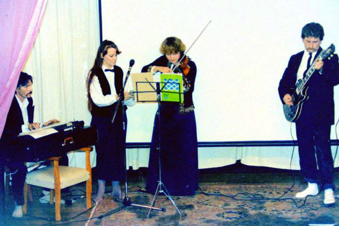 ( L - R ) late Paul Wyld, Raine, Lorraine Woods, George McGahey