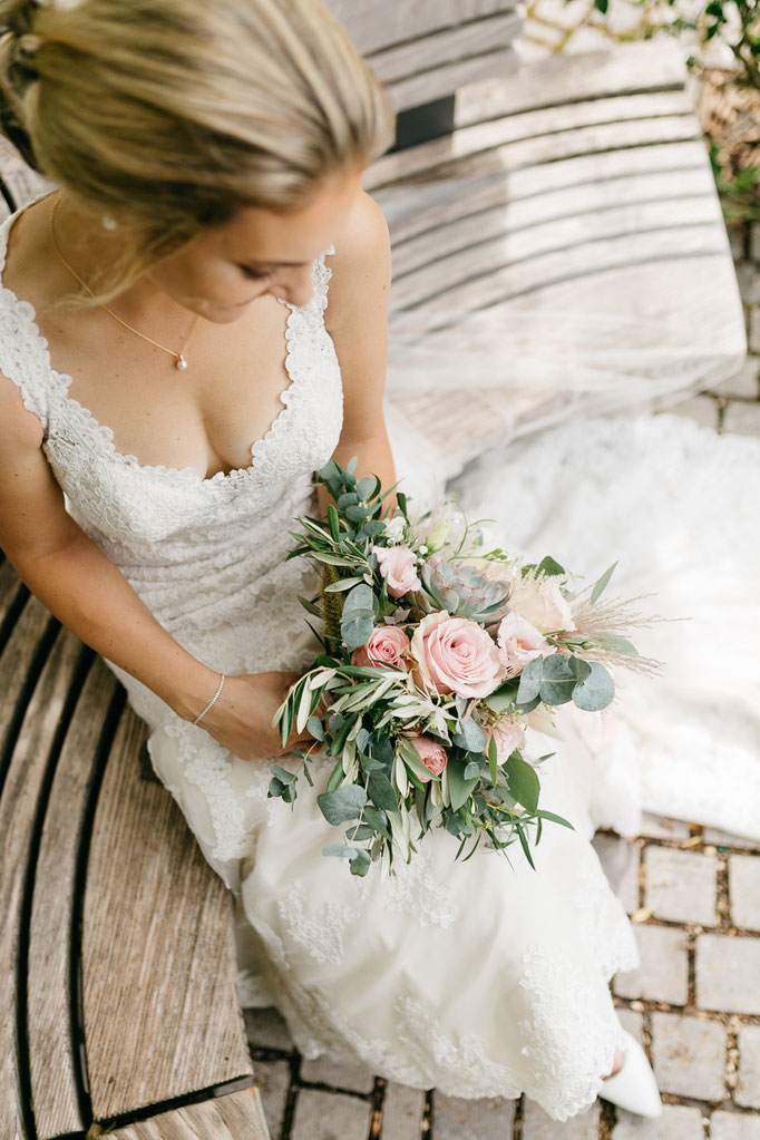 Diana Stürmer Photography, Hochzeitsfotograf Aalen, gefühlsbetonte Hochzeit Aalen