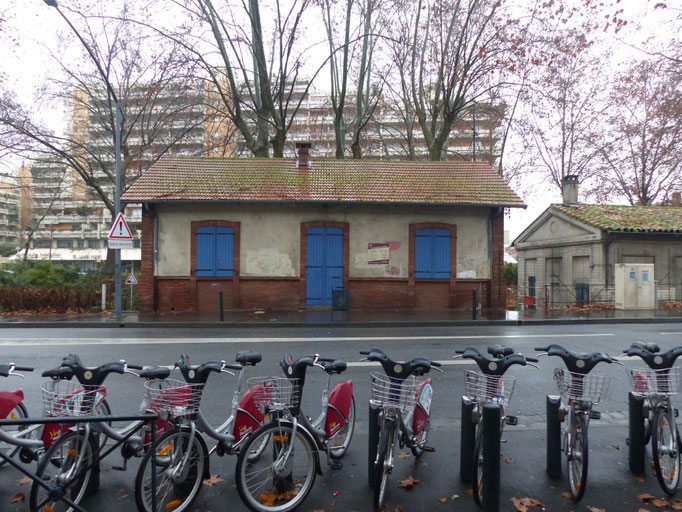 La gare du Pont Matabiau depuis le boulevard