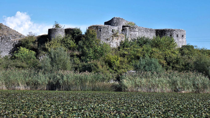 Ruinen von Fort Lesendro am Skadarsee