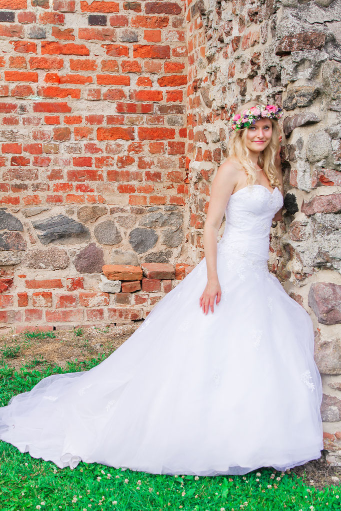 After Wedding Shooting mit Lisa Klingenberg  Teil 4| Hendrikje Richert Fotografie| Neubrandenburg| Burg Stagard| outdoor| professionelles Portraitshooting|