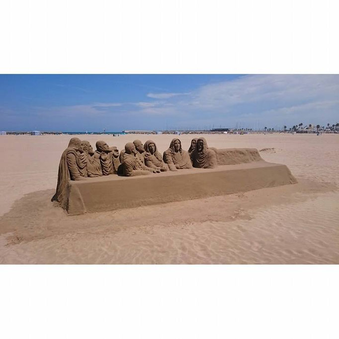 En se promenant sur la plage