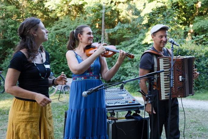 Duo "KlangZeit" sorgte für die musikalische Untermalung