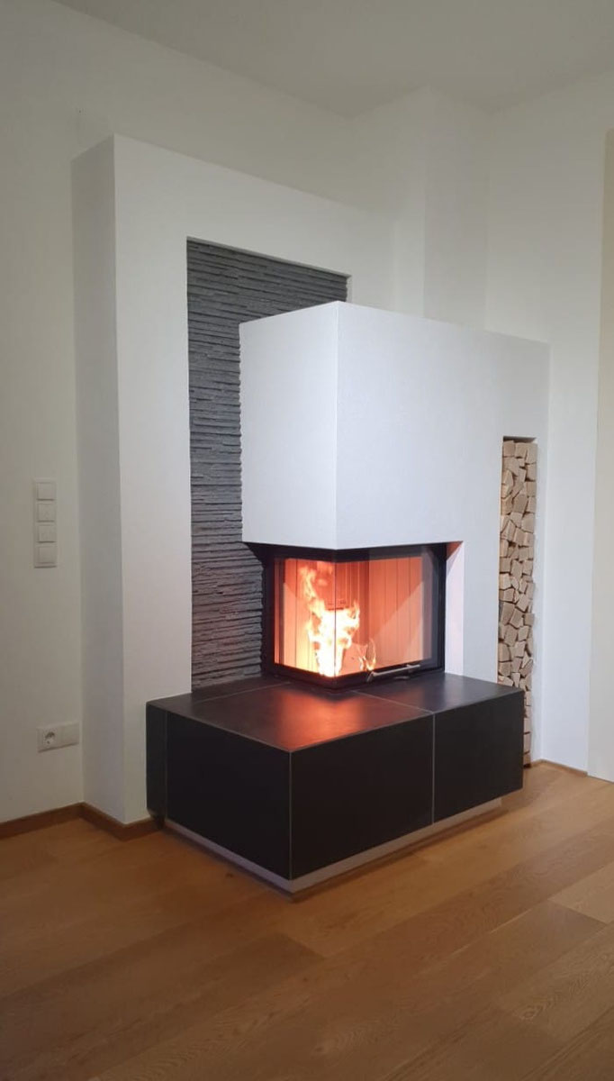 Eckkaminofen von Spartherm mit Riemchen 