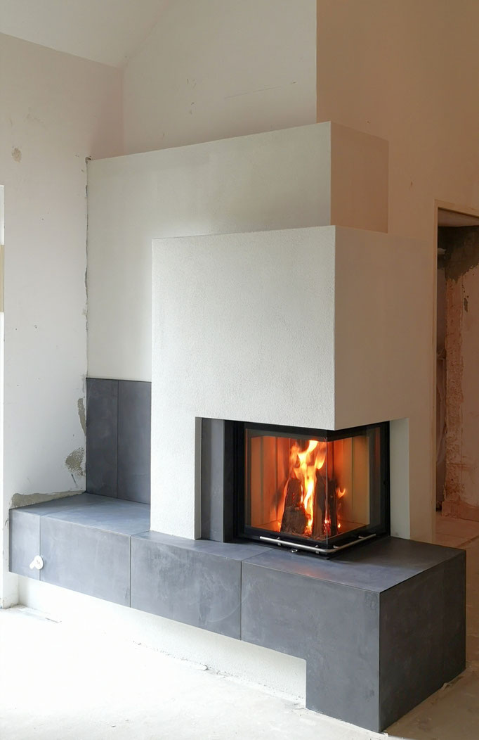 Spartherm Eckkamin mit Zusatzspeicher