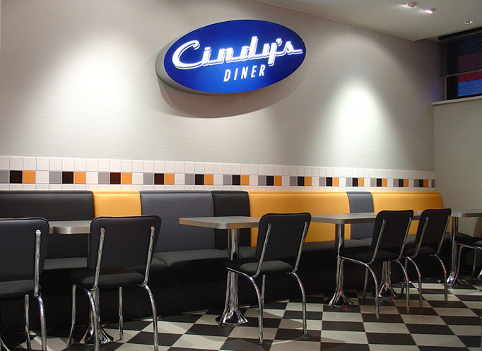 Cindy's Diner Flughafen Berlin Schönefeld