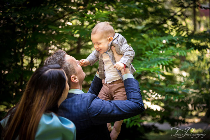 Familienfotograf für Taufe und Familienshooting Ulm