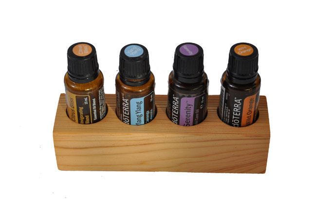 Libanonzedernholz Aufsteller/Display für 4 Fl. dōTERRA oil Nr.1