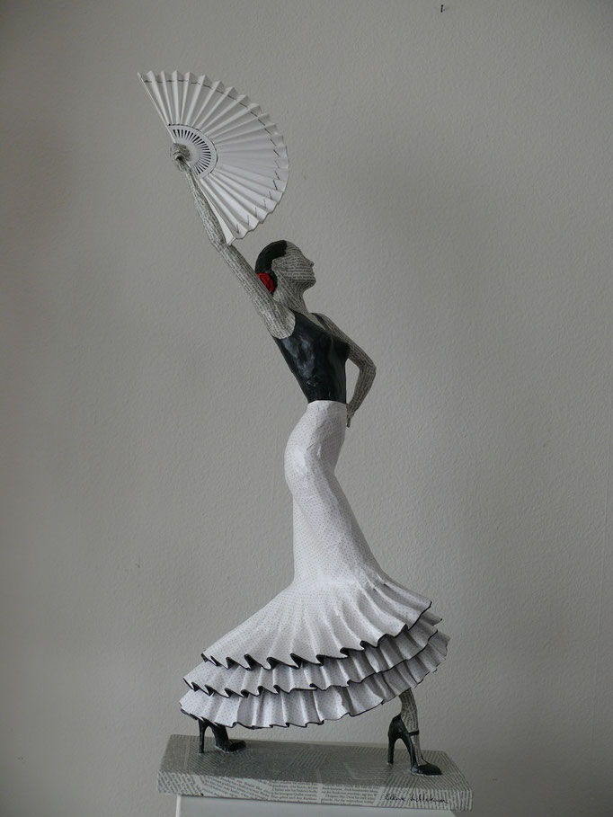 Elena Lichtsteiner: Flamenco IV (2017, 80 cm)