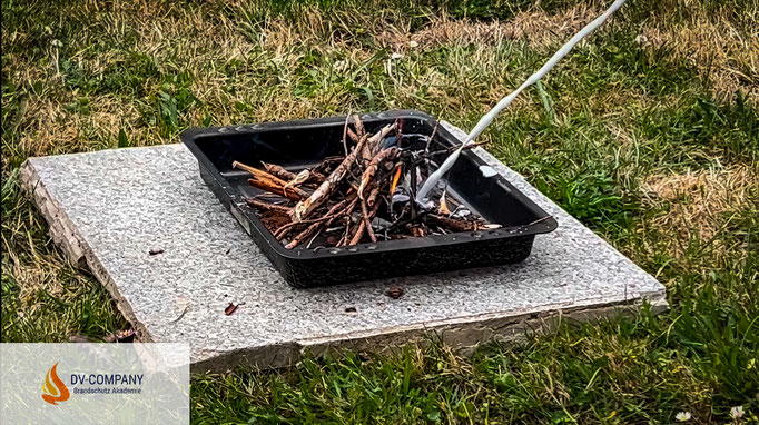 Löschmittel Schaum für die Brandklassen A & B