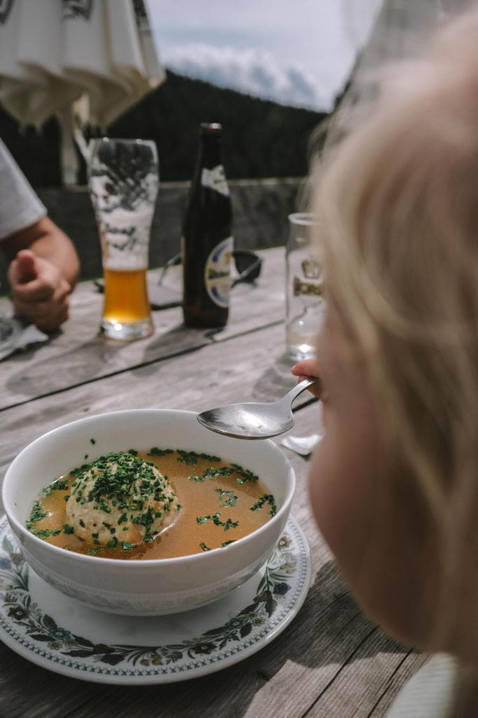 DAS DORNER, boutique hotel with wellness/spa/pool/infinity pool – Lagundo near Merano – South Tyrol ... Member of Mountain Hideaways – the most beautiful hotels in the Alps ©Mela Hipp
