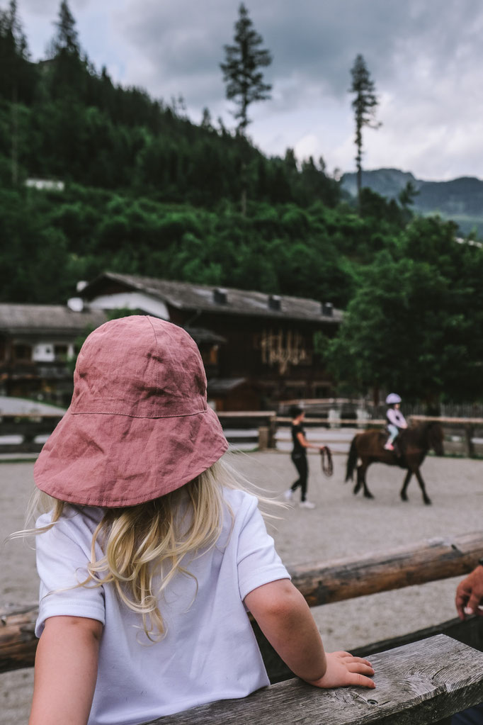 Holzleb’n Family Village – where chalet comfort meets farmyard charm in the heart of Salzburg’s mountains. A Mountain Hideaways member. ©Mela Hipp