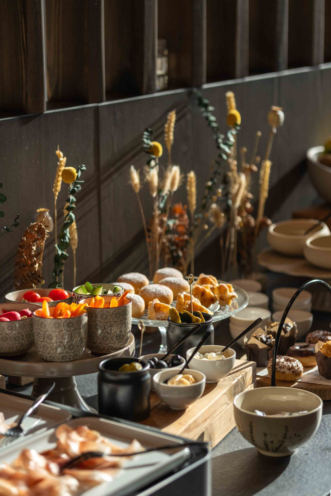 Breakfast with farm-fresh produce from O’Mama family time - south tyrol