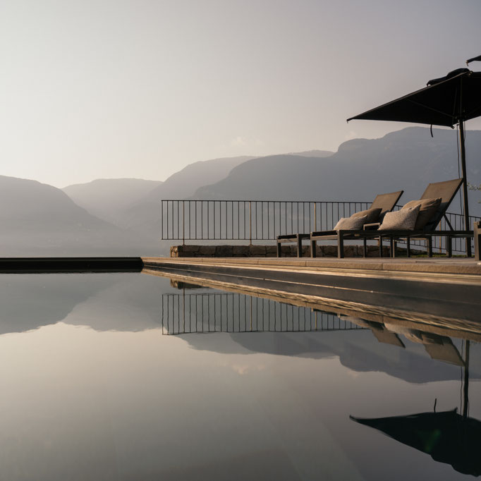 Ansitz Romani, Boutiquehotel, Tramin an der Weinstraße in Südtirol … Member of Mountain Hideaways - die schönsten Hotels in den Alpen ©Marika Unterladstätter
