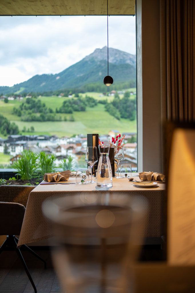 Excelsior Dolomites Resort, wellness hotel - San Vigilio di Marebbe - holidays in South Tyrol ... Member of Mountain Hideaways - the most beautiful hotels in the Alps ©Mela Hipp