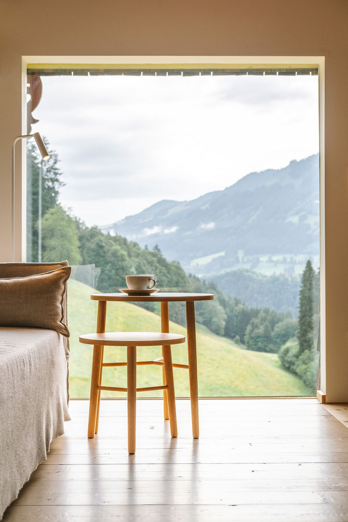 Jägersberg – your happy place in the Bavarian Alps High above Oberstdorf, where comfort feels natural and the view never gets old. Member of Mountain Hideaways ©Mela Hipp