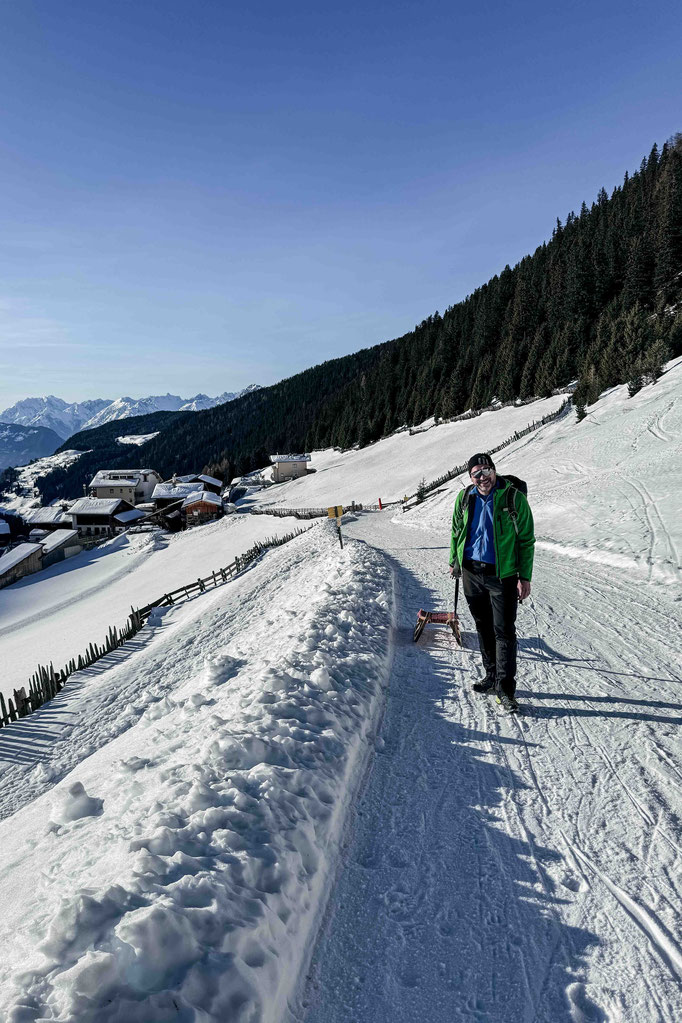 die schönsten Naturrodelbahnen in Tirol: MARLSTEIN - Ötztal  #rodeln #winterwandern #tirol #alpen #stubaieralpen #ötztal #mountainhideaways  