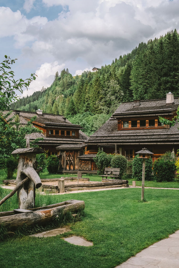 Holzleb’n Family Village – where chalet comfort meets farmyard charm in the heart of Salzburg’s mountains. A Mountain Hideaways member. ©Mela Hipp