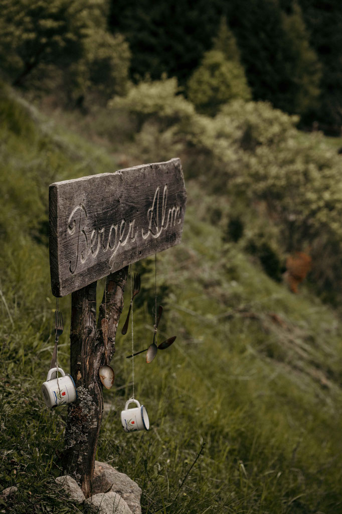 Wegweiser zur Berger Alm