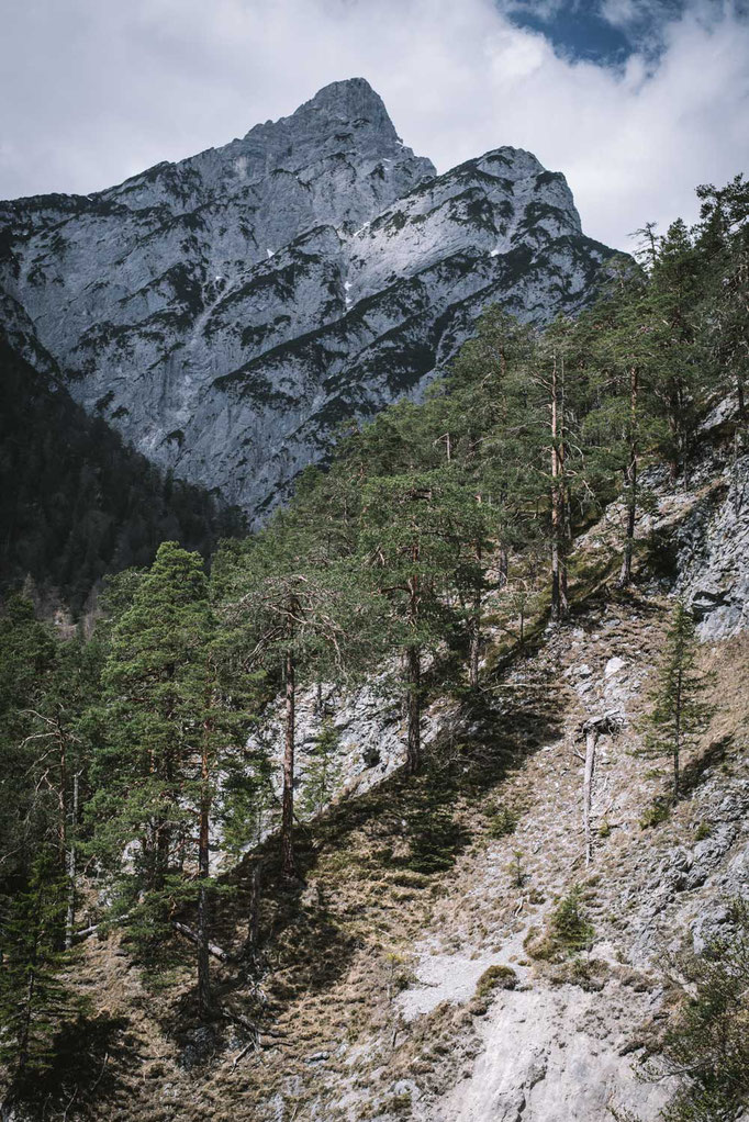 Wanderung Karwendel/Tirol: Vomper Loch - Zwerchloch