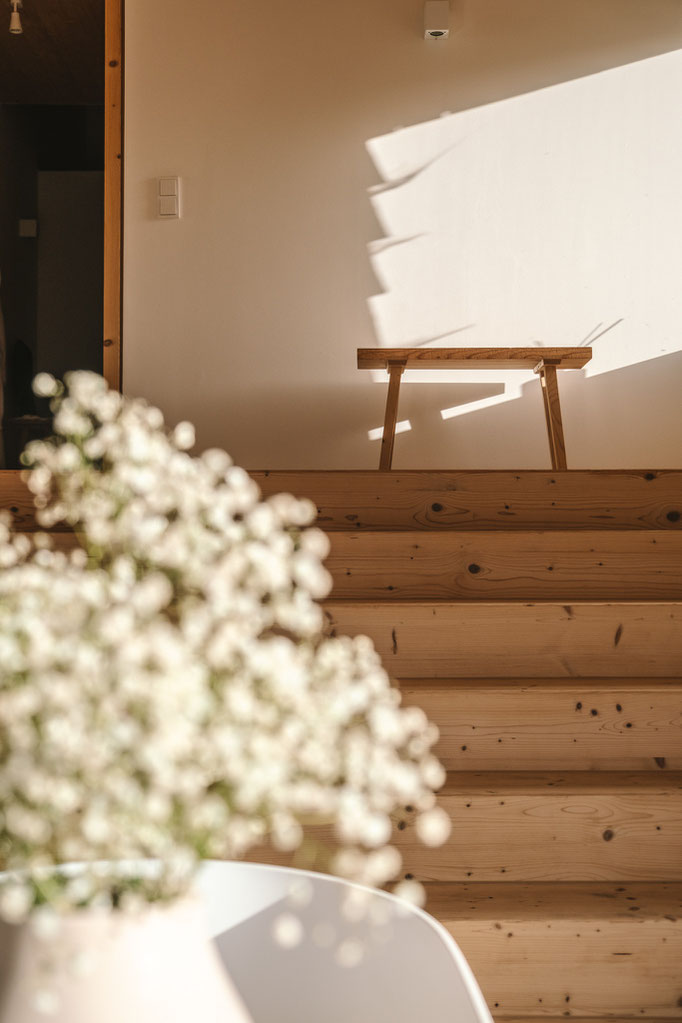 Jägersberg – your happy place in the Bavarian Alps High above Oberstdorf, where comfort feels natural and the view never gets old. Member of Mountain Hideaways ©Mela Hipp