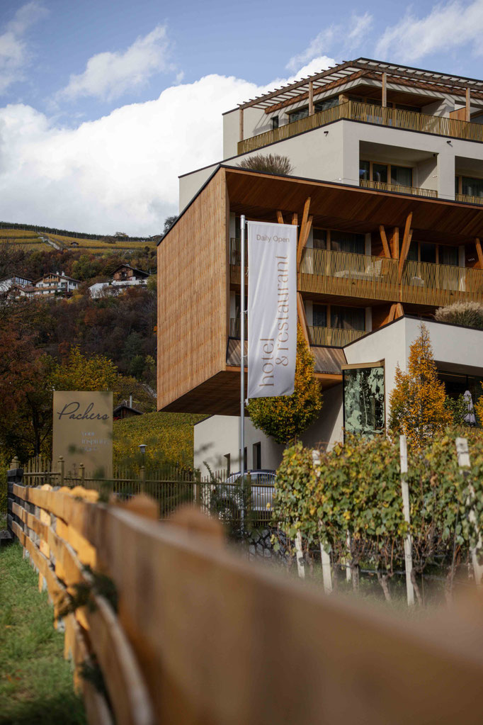 PACHERS • Boutiquehotel in Neustift Südtirol • Member of Mountain Hideaways • ©MelinaUnterladstätter _fullwidth-gallery-splash