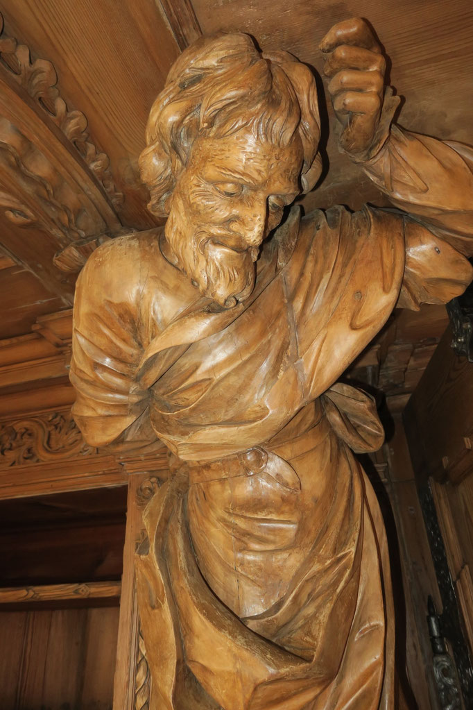 2 Allegorie der hochmütigen Auflehnung – Tragefigur in der Waldsassener Bibliothek