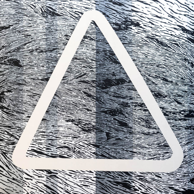 empty #40 / 2019 year / cloth, mineral pigment, nikawa, Chinese ink, gel medium / H91 × W91 cm  / Private collection