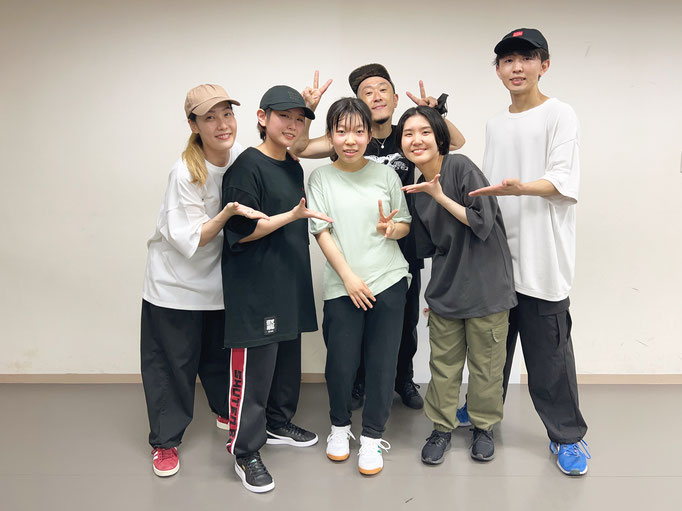 先日、千葉ダンススクール Beat squadの中央区の西千葉スタジオ・土曜日HIPHOPクラスにサキちゃんがご入会してくれました、嬉しい！♪