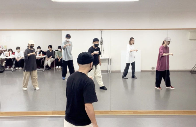千葉ダンススクール Beat squad、西千葉スタジオの土曜日・POPPIN & アニメーションクラスに、無料体験レッスンでアイコちゃんが参加してくれました♪