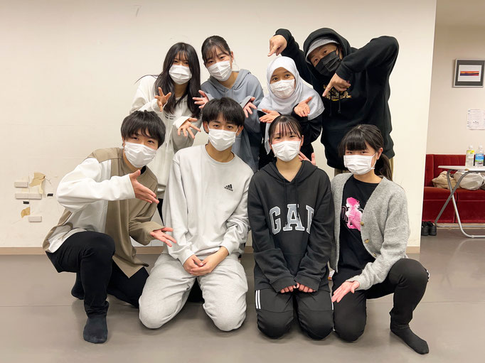 千葉ダンススクール Beat squadの西千葉スタジオ・月曜日クラス♪タクミが入会してくれました♪体験レッスンにはルナが参加してくれました♪