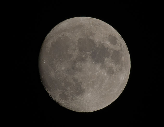 29.04.2025 um 23:52