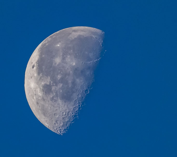 Mond am 15.12,2022