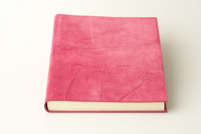 Schreibbuch Rindvelourleder mit Blinddruck 17 x 24 cm