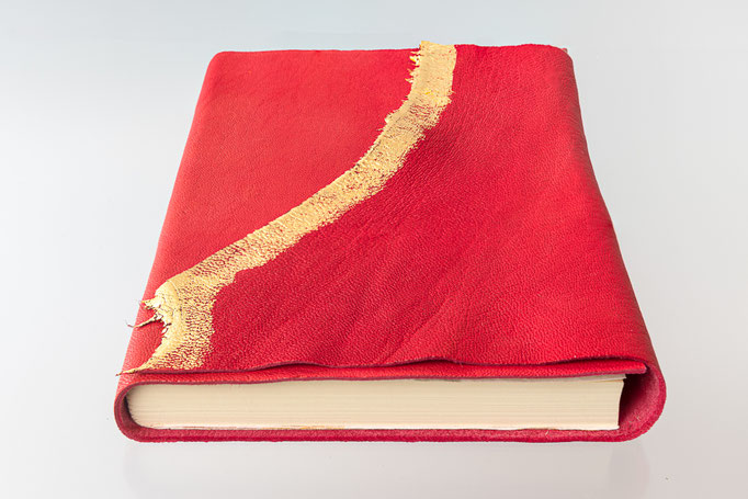 Schreibbuch Pferdeleder Naturklappe vergoldet mit Blattgold, 21 x 24 cm