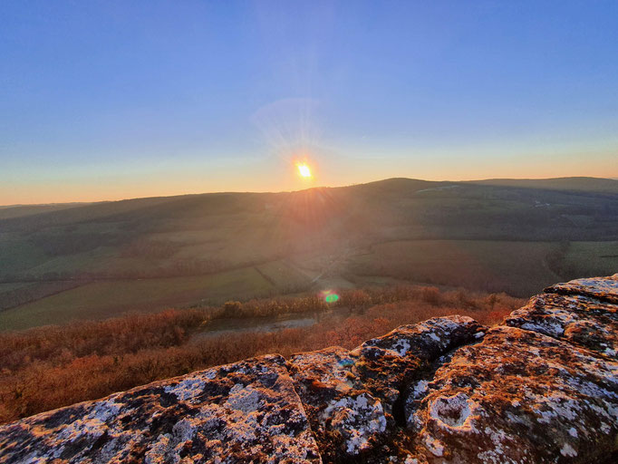 Puycelsi vue dominante tarn-et-garonne quercy gites du mas d'aspech 