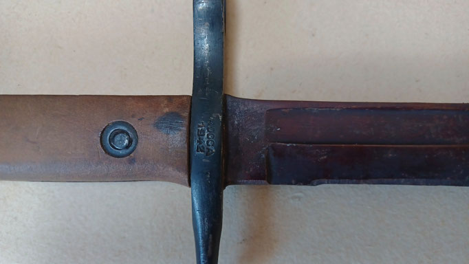 Baionnette 1891 fusil Carcano Italie ww2  croisiére marquée rocca 1942