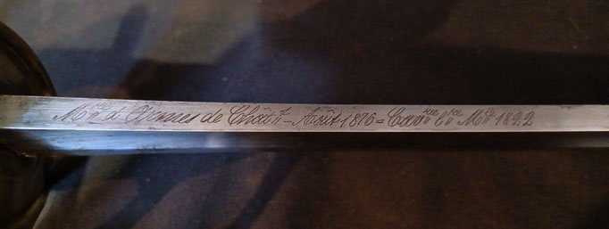 sabre de cavalerie légère modèle 1822 modifié 82 marquages dos de la lame manufacture d'armes de chattellrault aout 1876 cavalerie légère modéle 1822