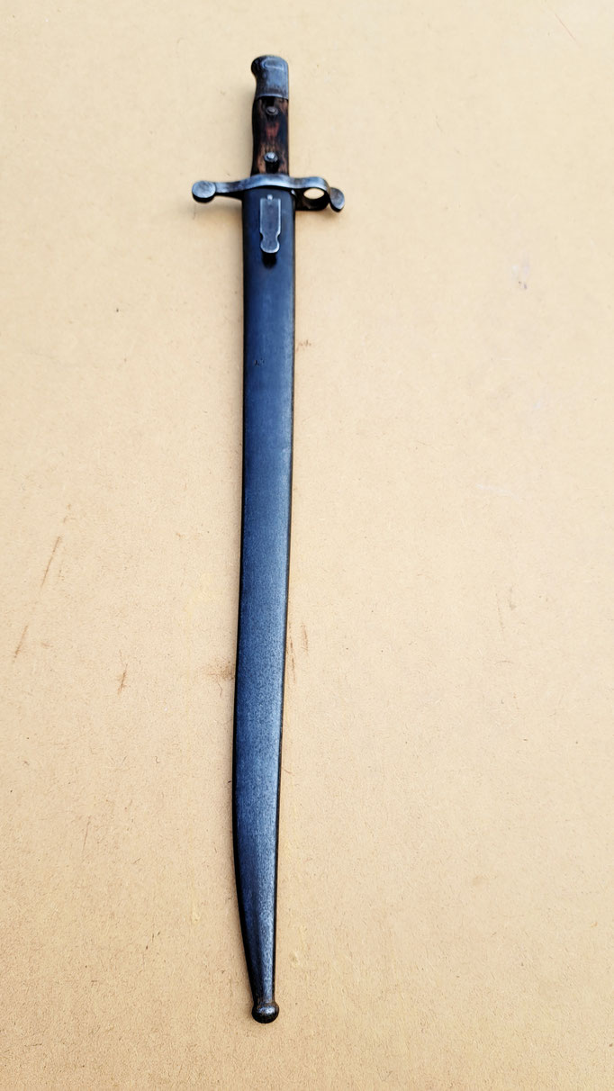 Baïonnette pour fusil Guedes 1885 portugais ou Kropatschek 1886 avec fourreau.