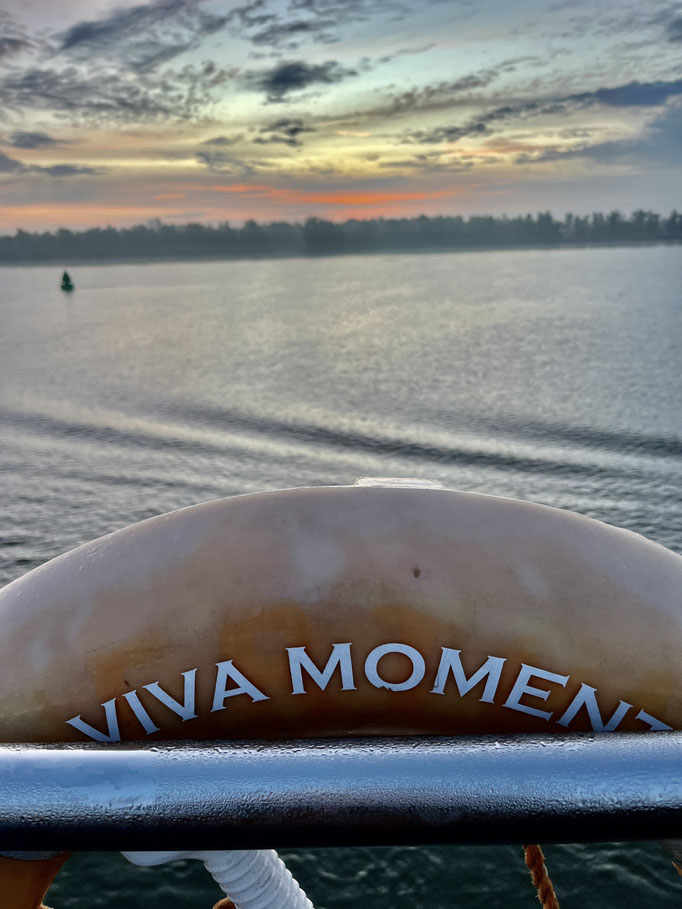 Perfekt in Position: Der Rettungsring der VIVA MOMENTS