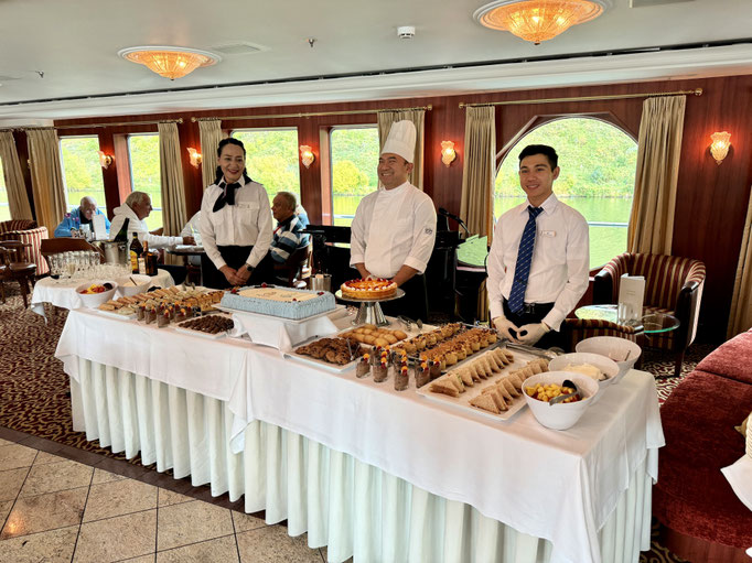 Das High Tea Buffet ist eröffnet!