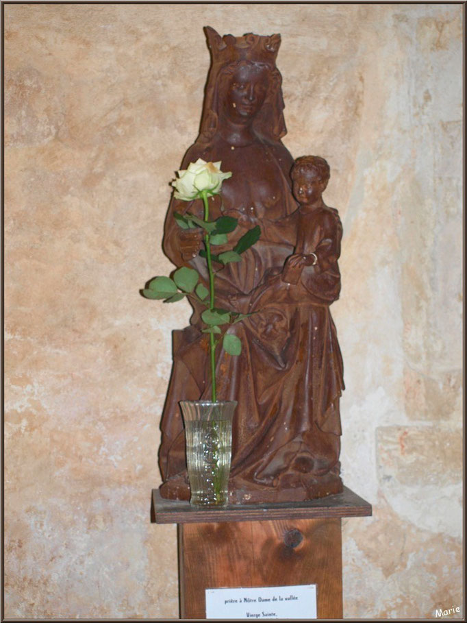 Eglise St Michel du Vieux Lugo à Lugos (Gironde) : la statue de Notre Dame de la Vallée