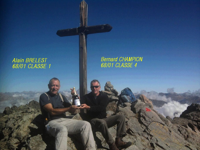 Septembre 2010 - Alain Brelest & Bernard Champion pour leur 60 ans au sommet du Mt Ténibre (3031 m), dans le Mercantour