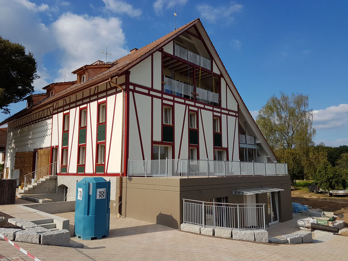 Umbau eines Bauernhaus mit 8 wunderschönen und stylishen Wohnungen.