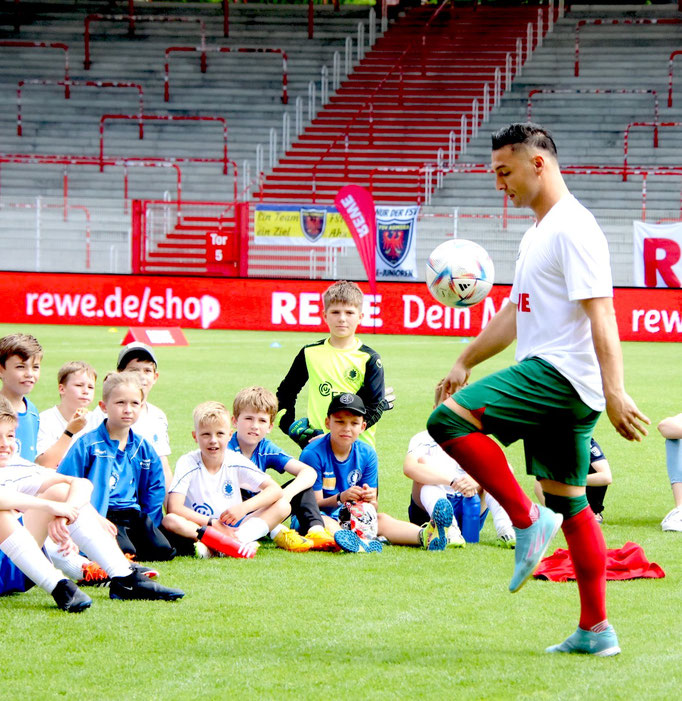 fête anniversaire football enfants